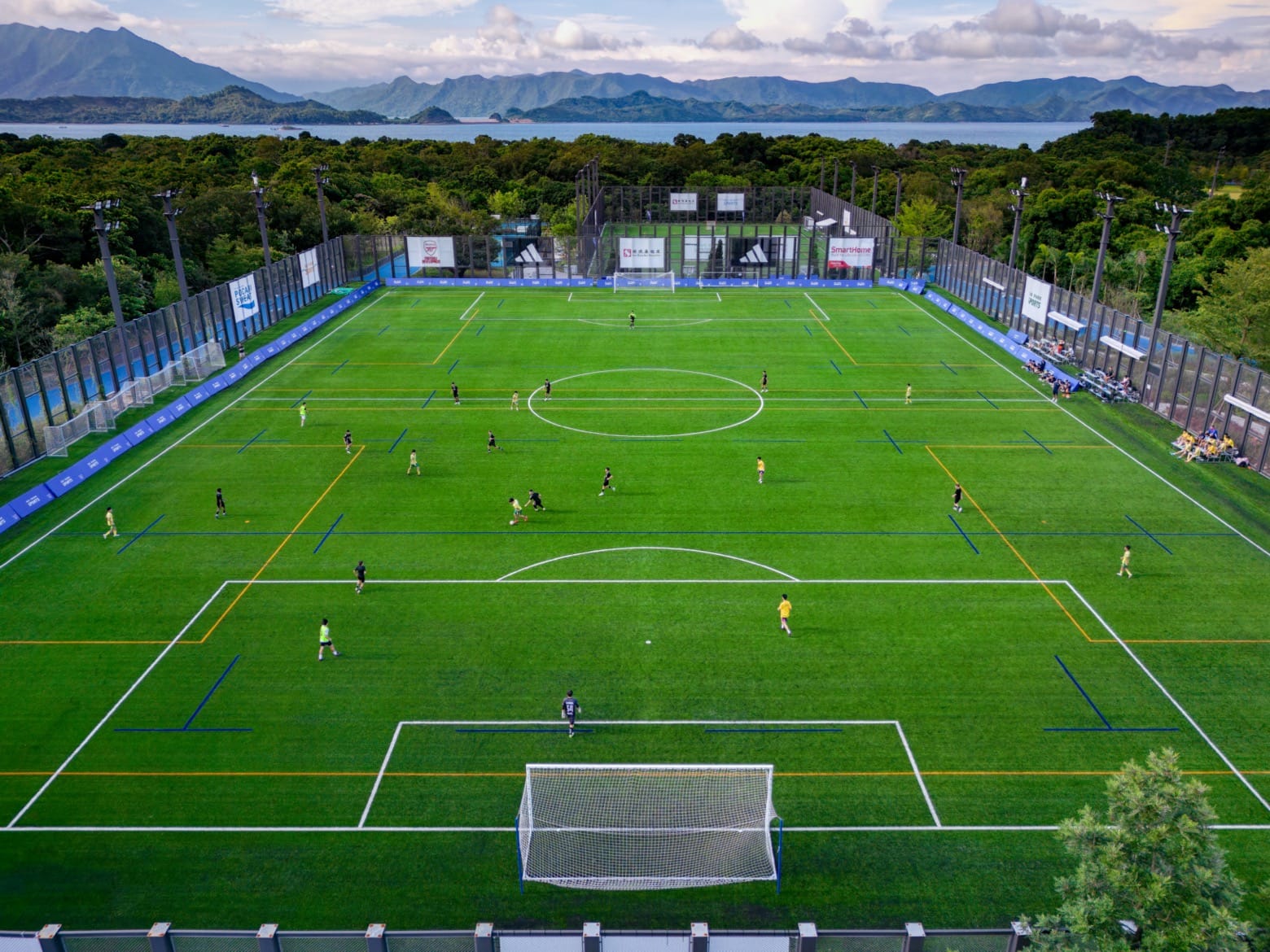 2025青城铁人三项室内挑战赛启幕