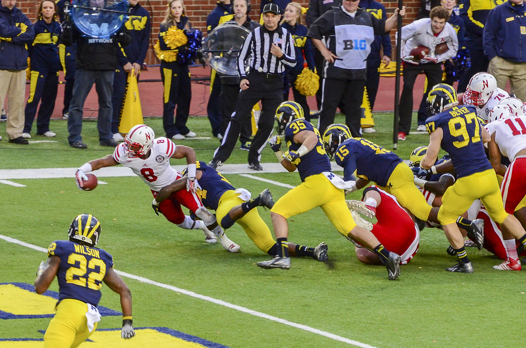 尤尔曼德：多特是欧洲顶级球队；踢曼城是一次极好的学习机会